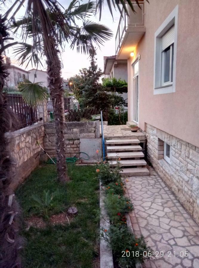 Apartman Vivian بولا المظهر الخارجي الصورة
