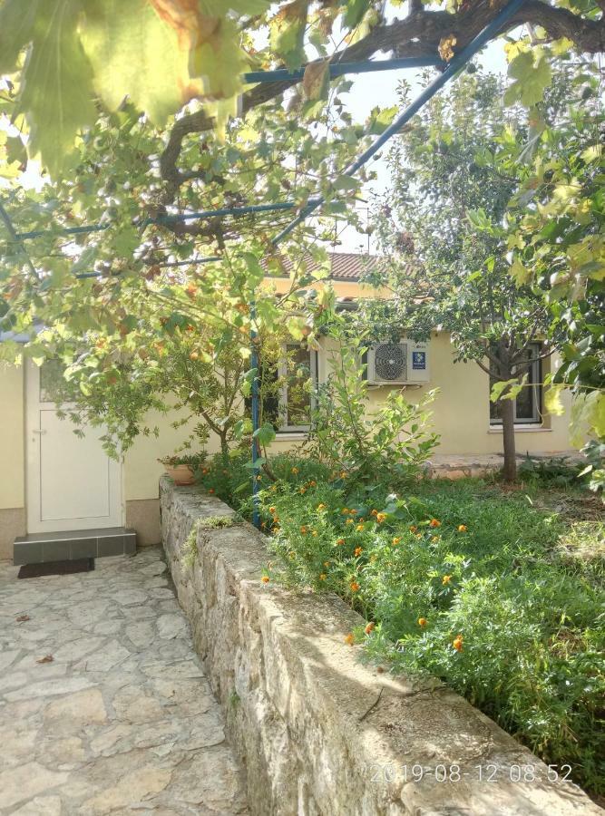 Apartman Vivian بولا المظهر الخارجي الصورة